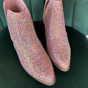 Not Rated Fiera Pink multicolor glitter bootie